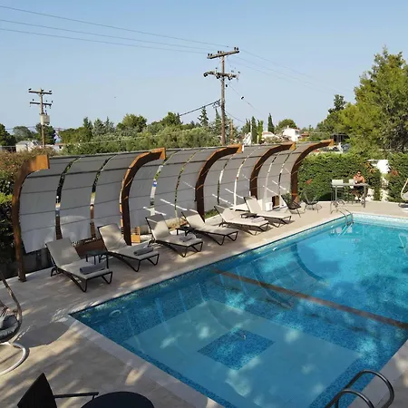 Апартаменты Captain's Пефкохори